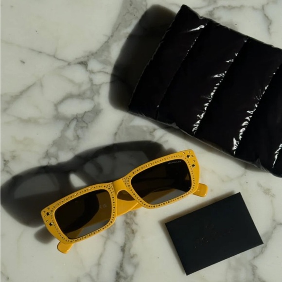 NWT Moncler Palm Angels Crystal Encrusted Sunglasses in Yellow - Picture 1 of 4